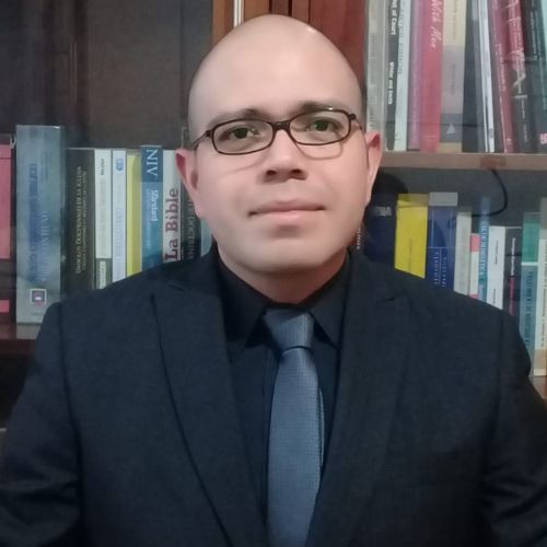 Pbro. Hefer González